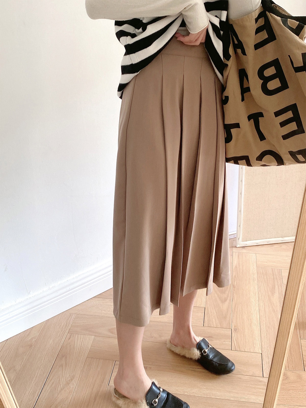Li Zhiqi high waist mid-length suit pleated skirt women's autumn new thin loose foreign skirt 111710